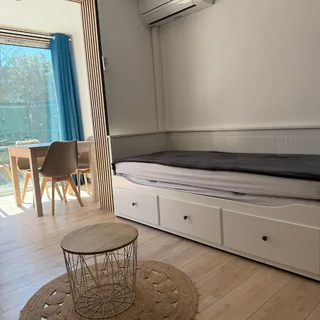 Apartament Neuf 150m Sur Avenue Principale Climatise Et Parking *